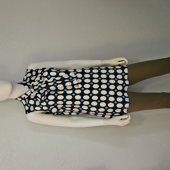 NINE WEST Polka Dot Mod Sleeveless Bowtie Keyhole Satin Top XL - Picture 2 of 10